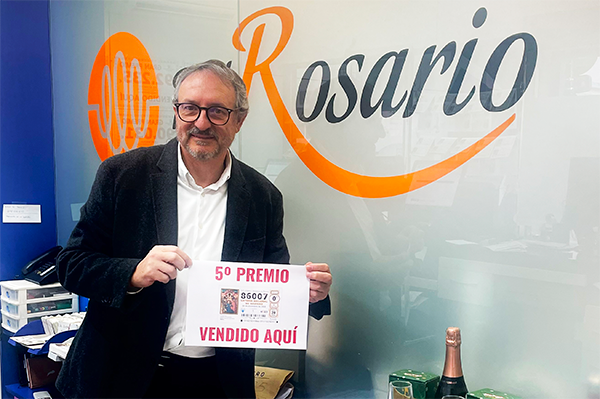 Quinto premio de la Loter&iacute;a de Navidad 2023, n&uacute;mero 86007, vendido por Loter&iacute;a del Rosario